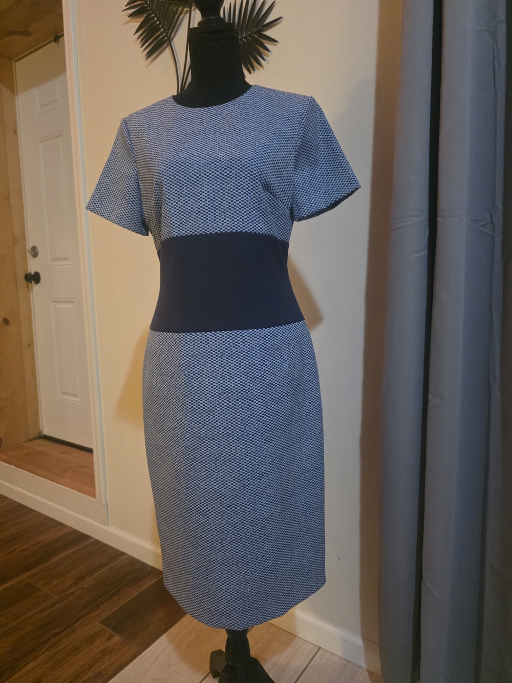 BOSS Damalara Textured Check Colorblock Dress (Size 10) 